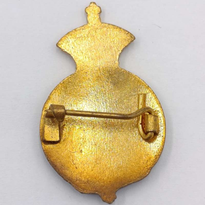 WW2 Victoria League lapel pin badge