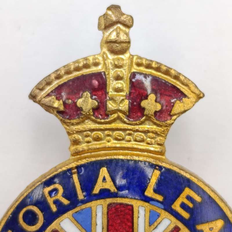 WW2 Victoria League lapel pin badge