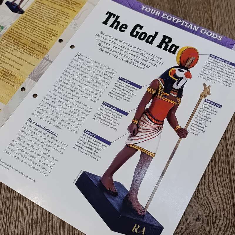 Lot of 5 gods of Ancient Egypt figurines with magazines