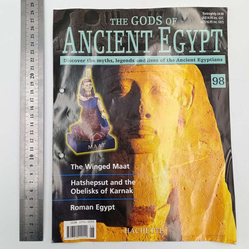 Lot of 5 gods of Ancient Egypt figurines with magazines - some damage