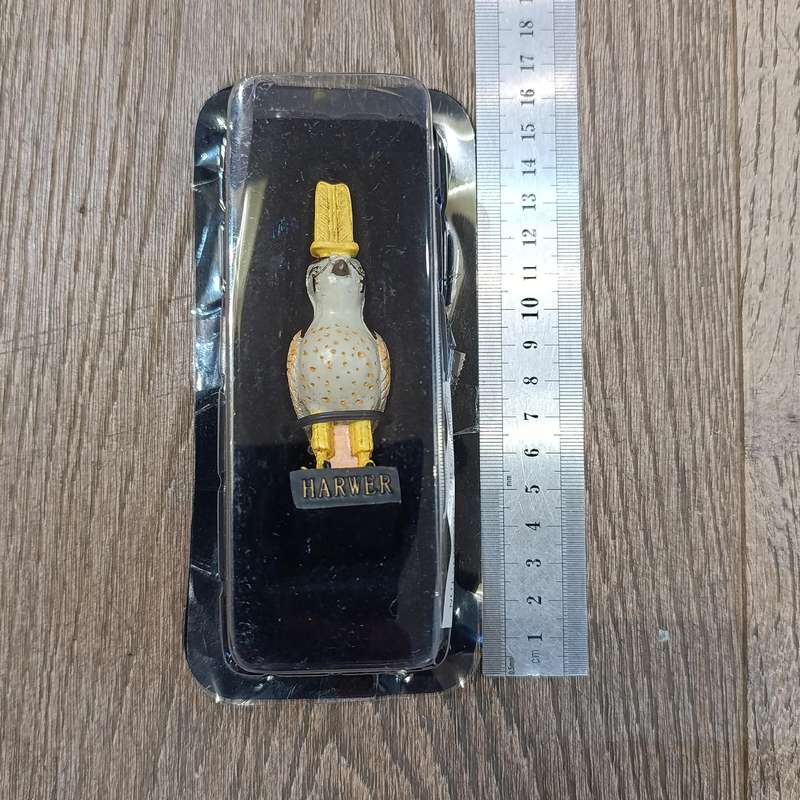 Lot of 5 gods of Ancient Egypt figurines with magazines