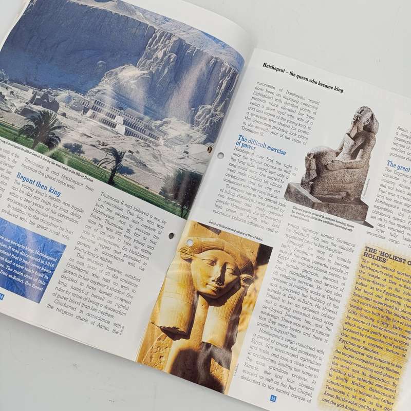 Lot of 5 gods of Ancient Egypt figurines with magazines