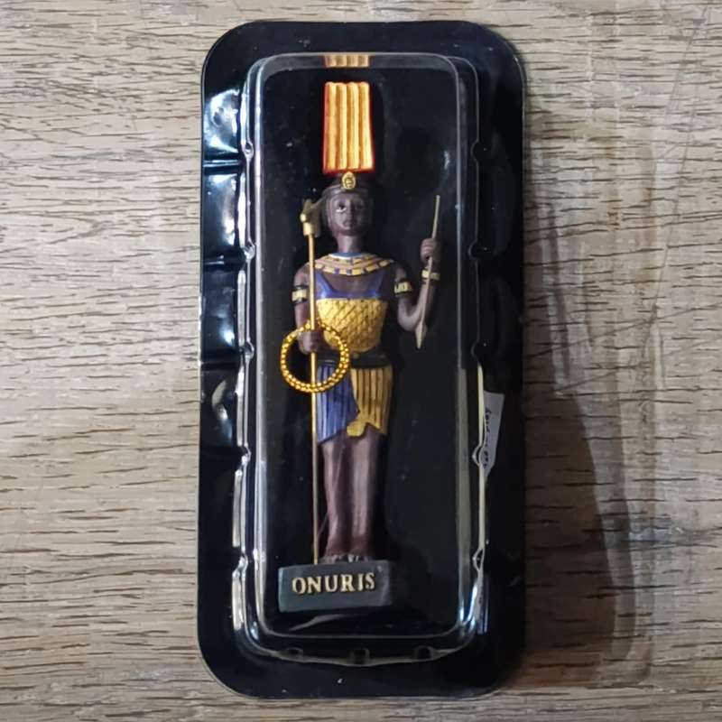 Lot of 5 gods of Ancient Egypt figurines with magazines