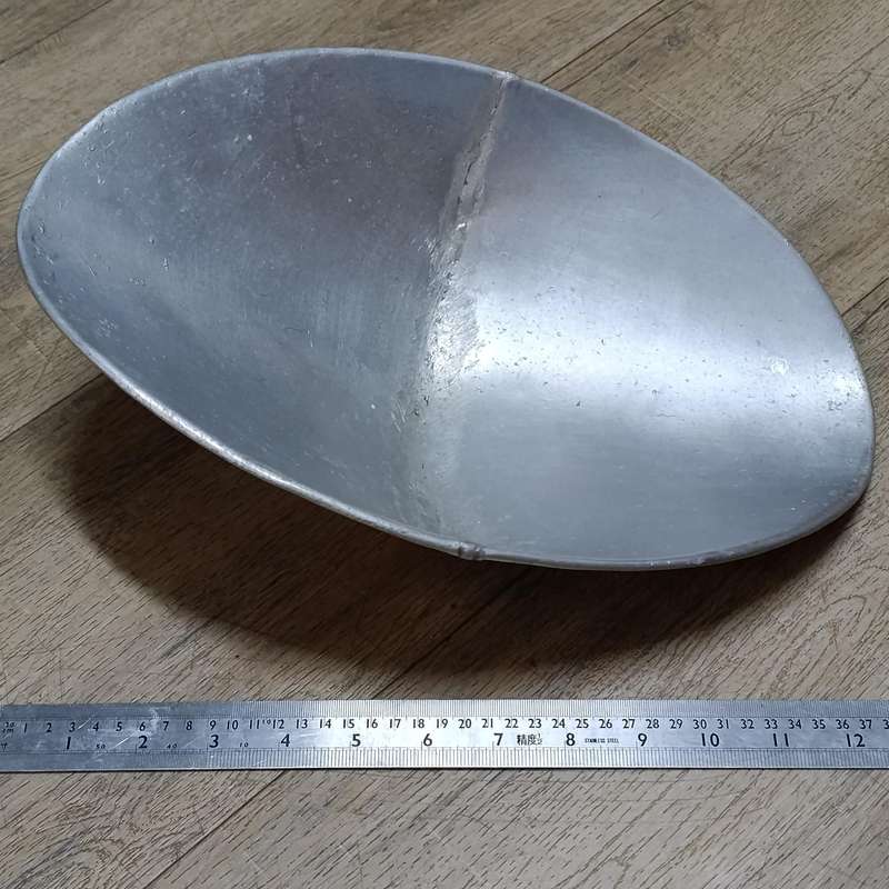 Antique Howe Scale Co. Kitchen scale with weights