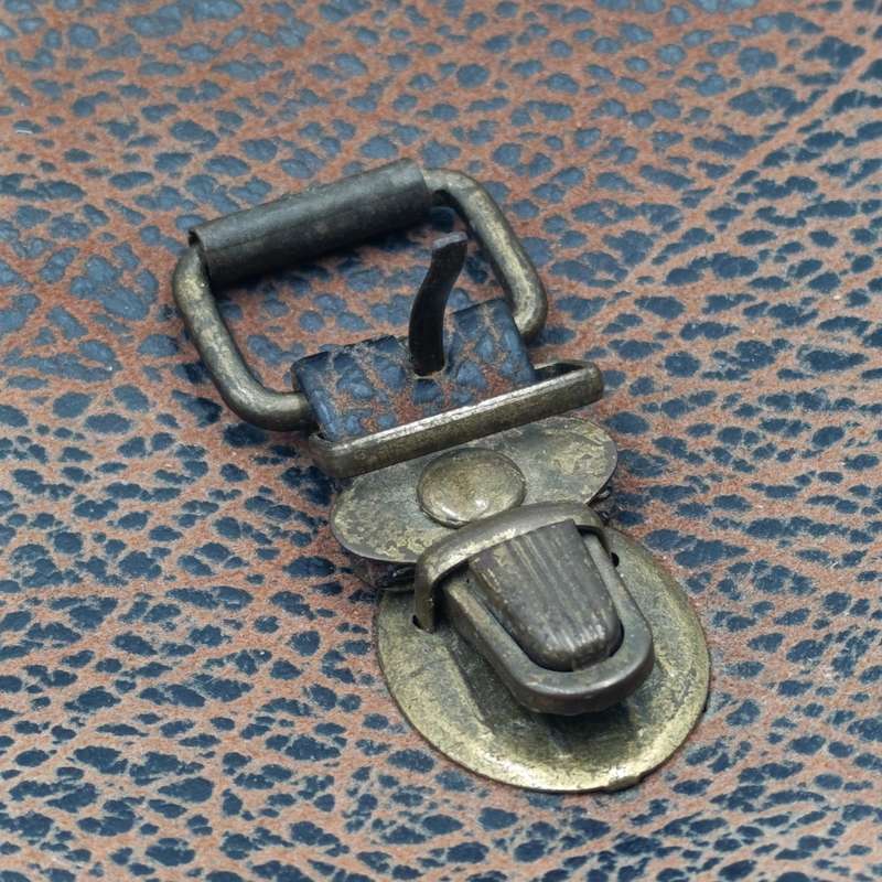 Vintage Stefanie fashion connection leather pouch