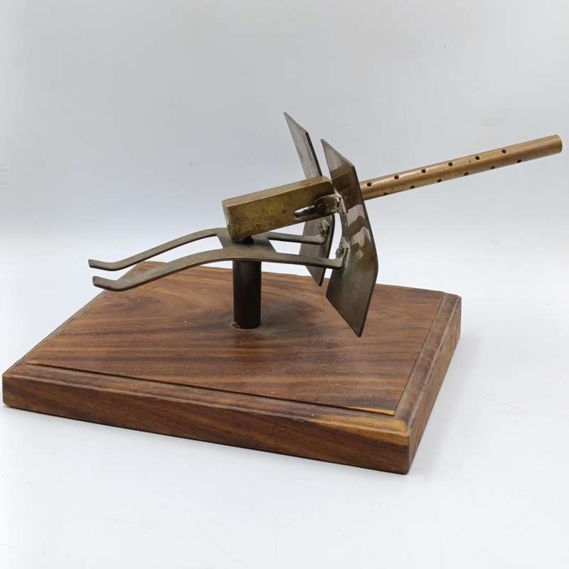Handmade WW2 style Naval anti-aircraft gun brass model