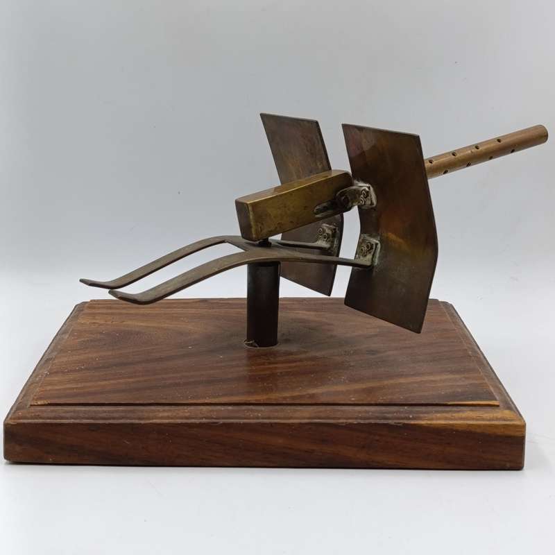 Handmade WW2 style Naval anti-aircraft gun brass model