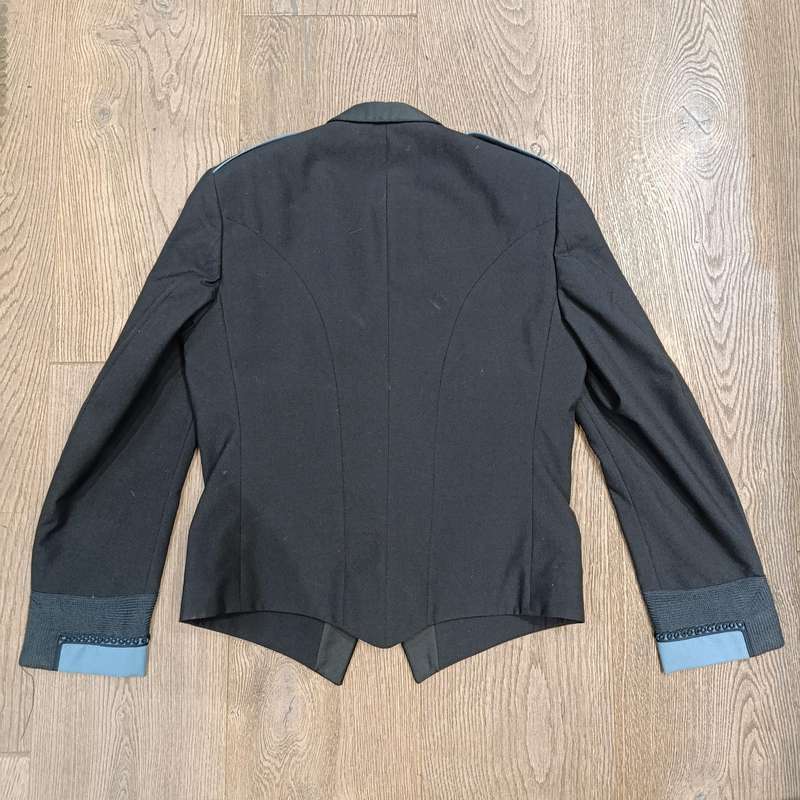 Sa Air Force Mess dress tunic of Captain MJ McFall with ranks and suspenders
