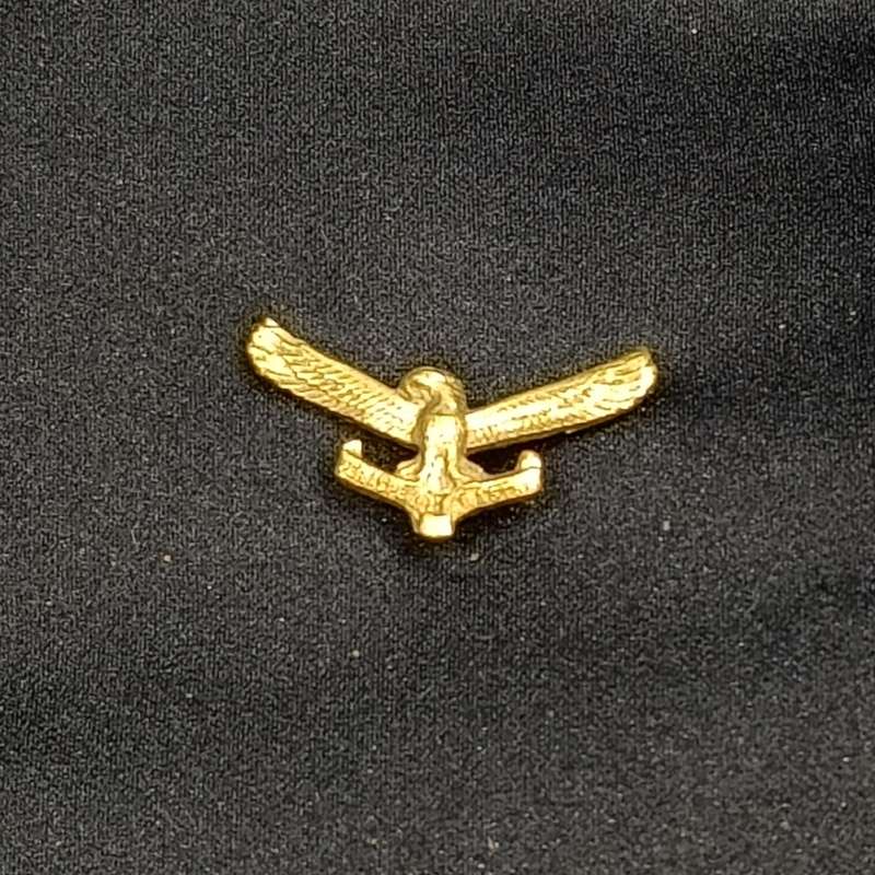 Sa Air Force Mess dress tunic of Captain MJ McFall with ranks and suspenders