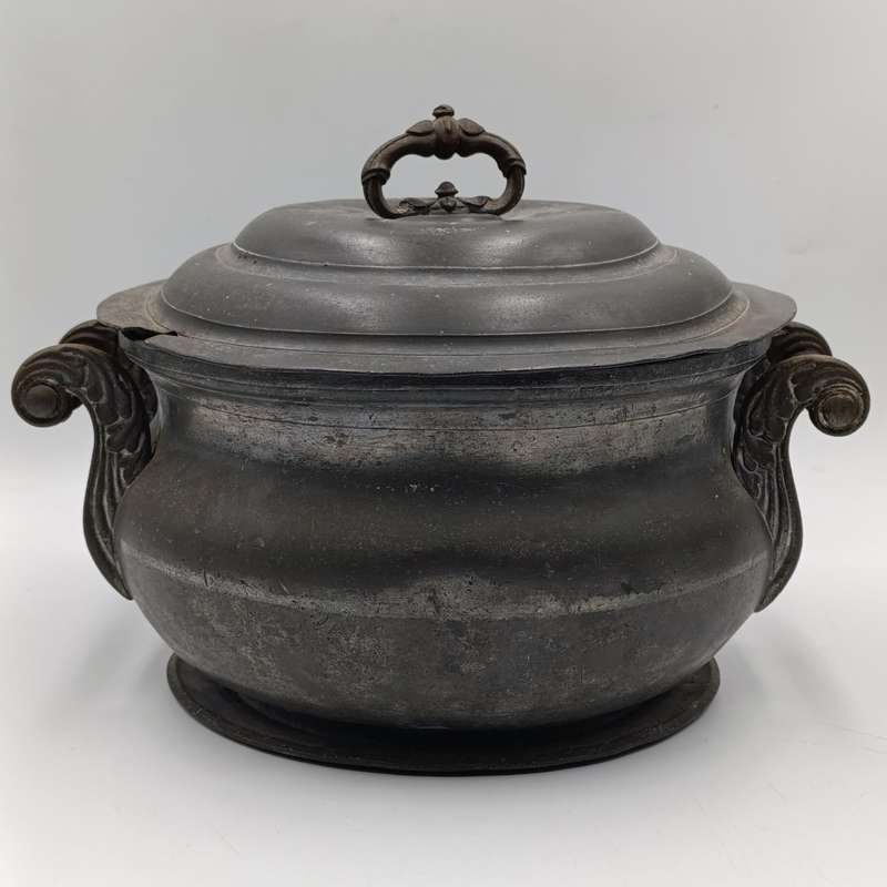Antique Pewter soup tureen - no markings - circa 1880's