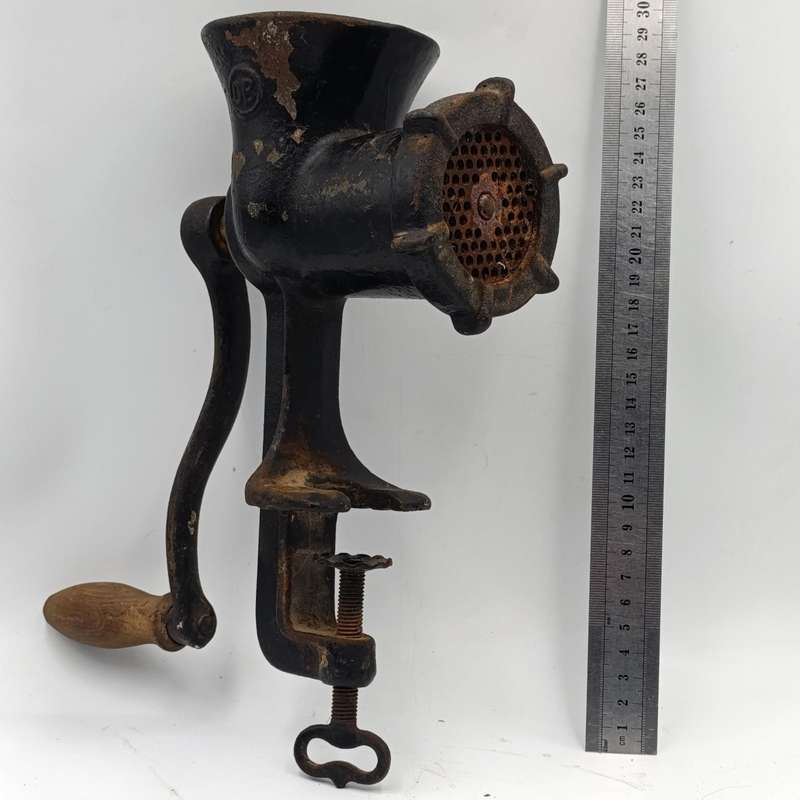 Vintage DB No.8 meat grinder