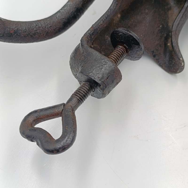 Vintage Kendrick No.7 meat mincer