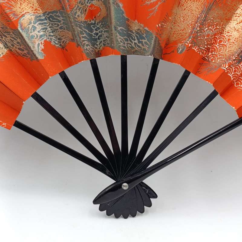 Vintage Japanese Sensu hand fan in box - never used