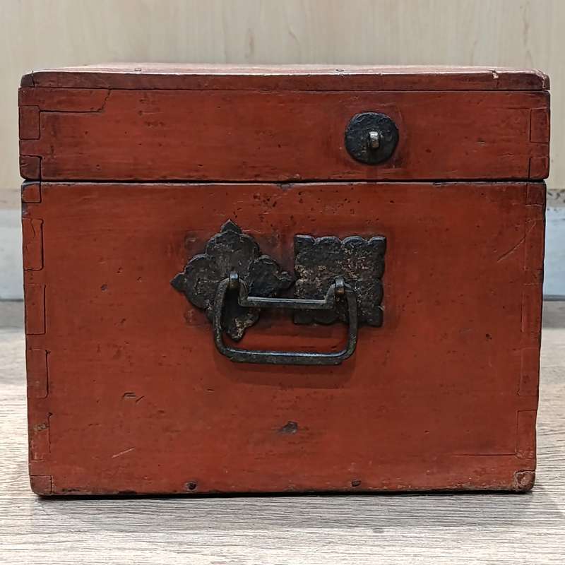 Antique Chinese red wooden box