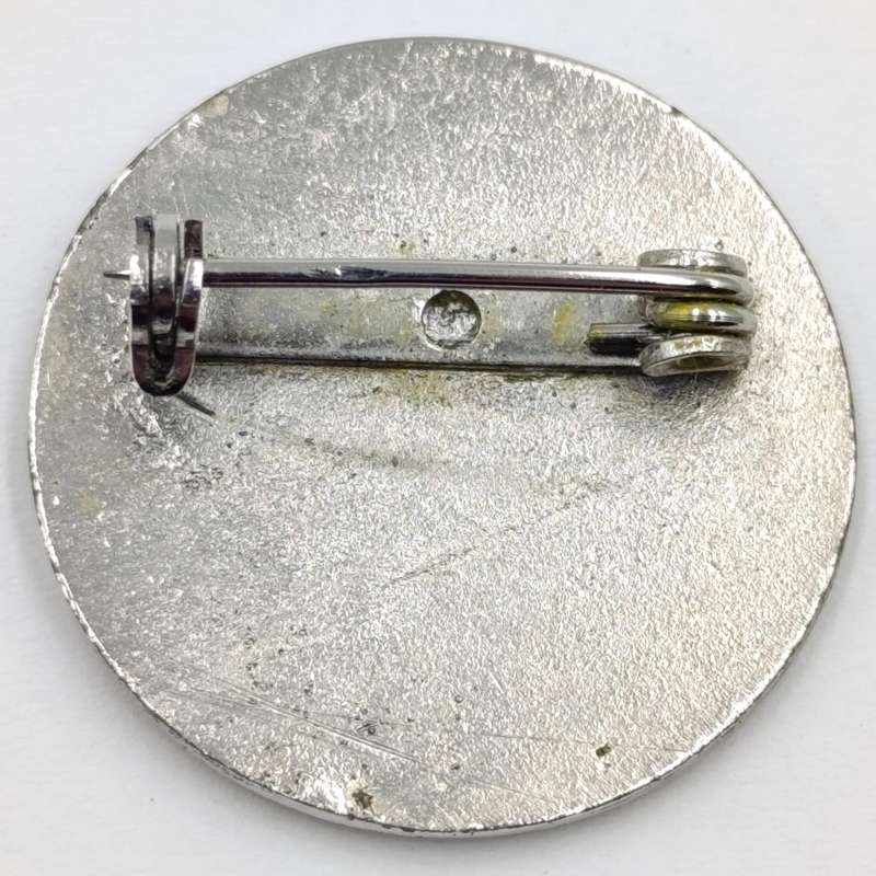 Pair of Rhino Rally 1978  metal brooch badges