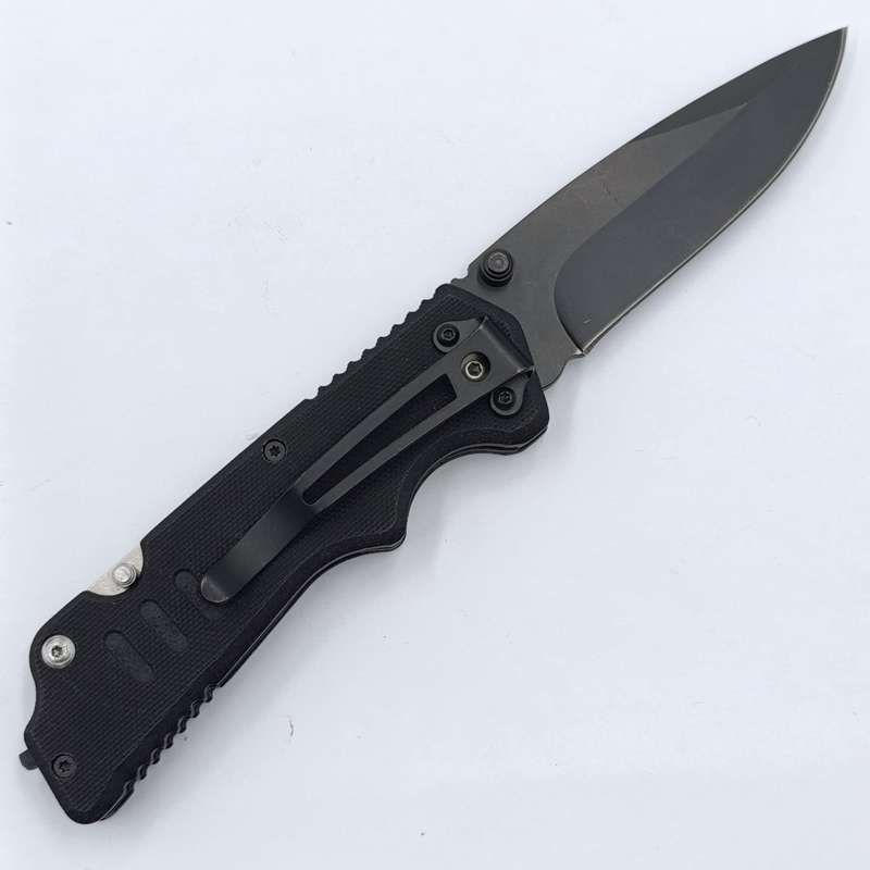 Rocky folding pocket knife with skinning blade