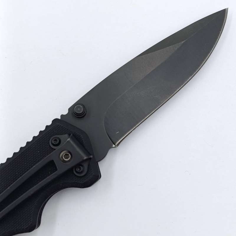 Rocky folding pocket knife with skinning blade
