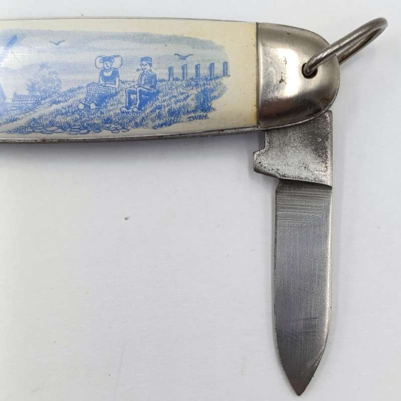 Vintage Mikov Czecho Slovakia pocket knife with Dutch theme picture