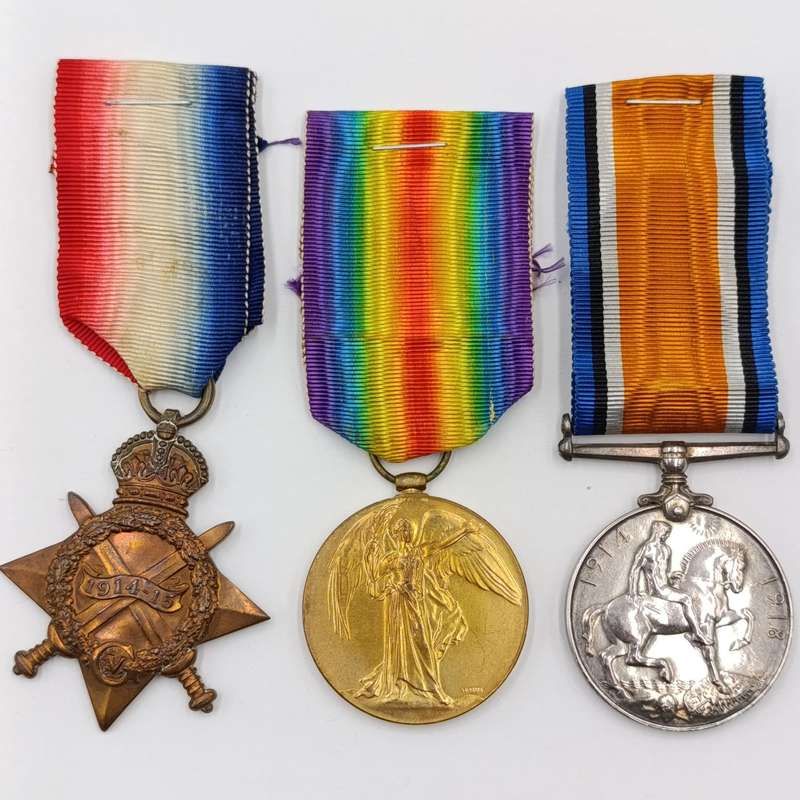 Set of 3 WW1 medals issued to Pte. H. Hossell, 8th Infantry