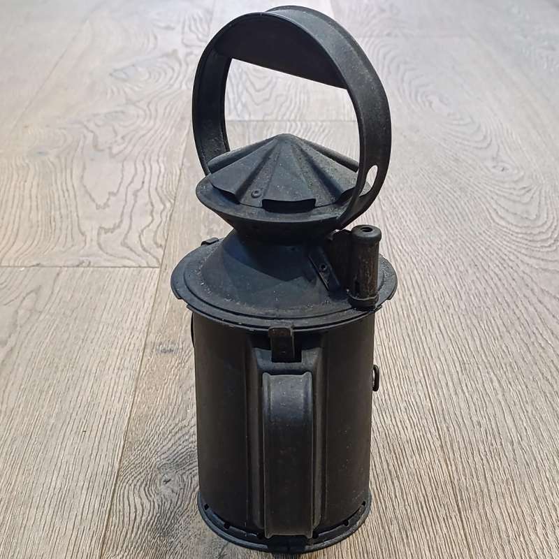 Vintage SA Railways signal lamp - rotation top is fixed