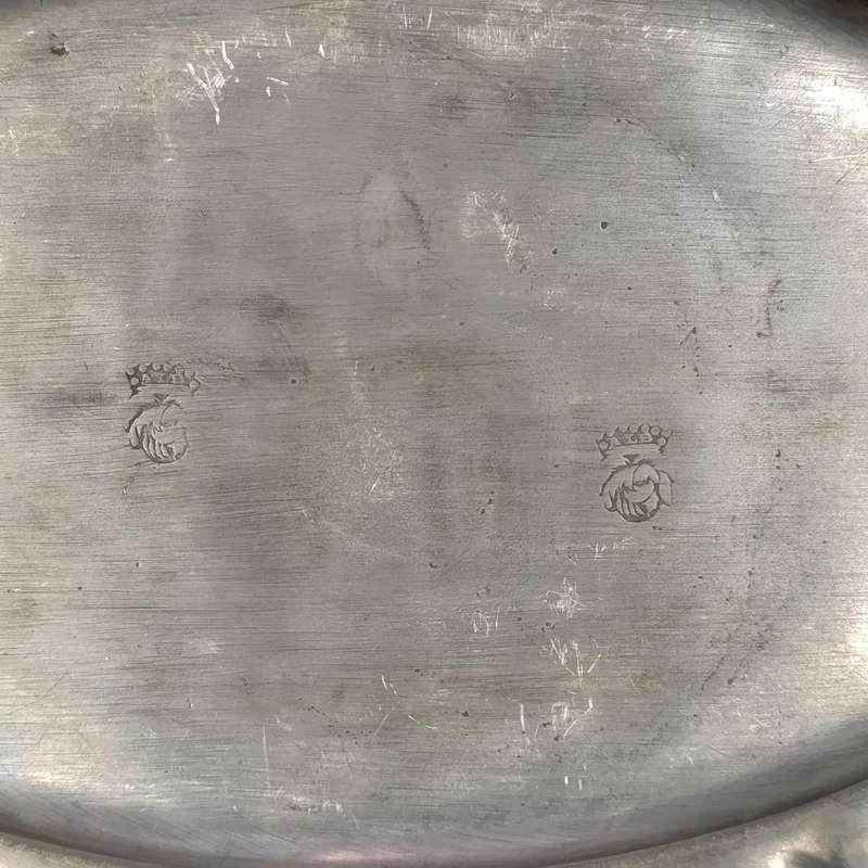 Antique oval pewter platter