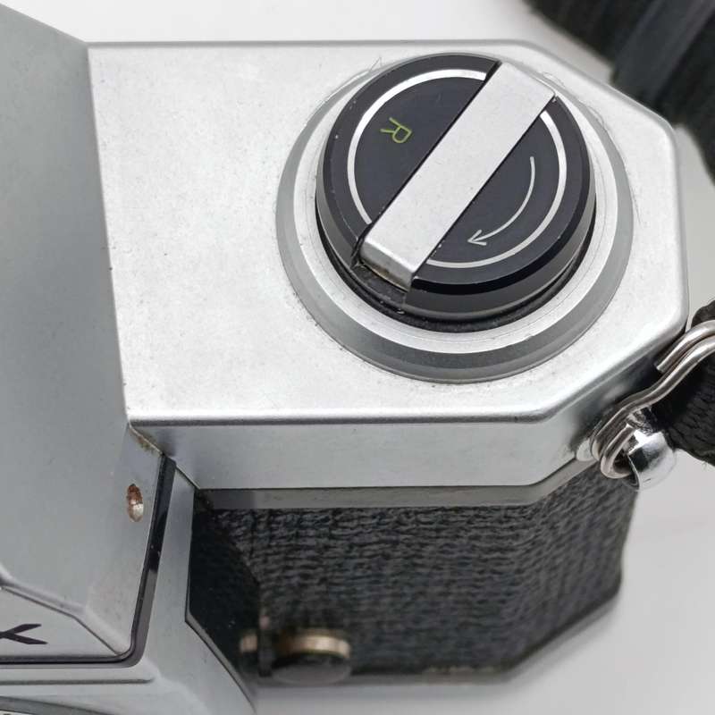 Vintage Pentax K1000 camera - body only - #5575966