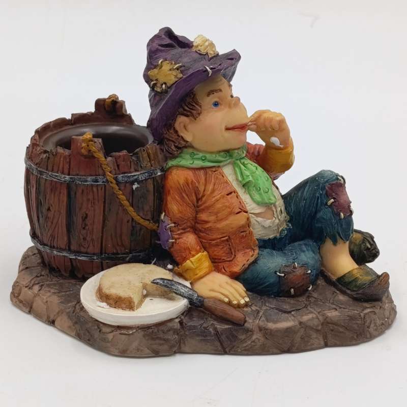 Laaf collection Looth figurine in box