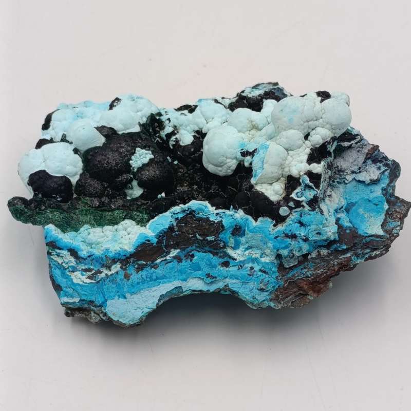 Azurite and Malachite mineral specimen of 147 grams