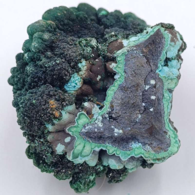 Azurite and Malachite mineral specimen of 101 grams