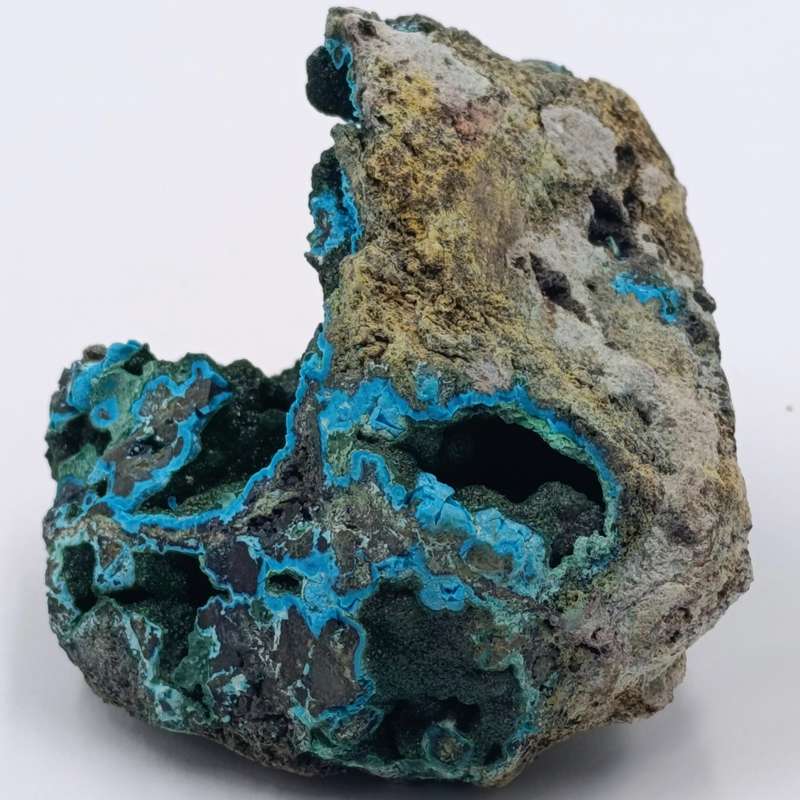 Azurite and Malachite mineral specimen of 179 grams