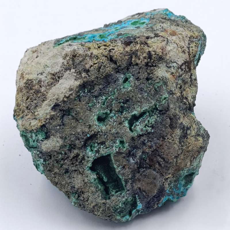Azurite and Malachite mineral specimen of 179 grams