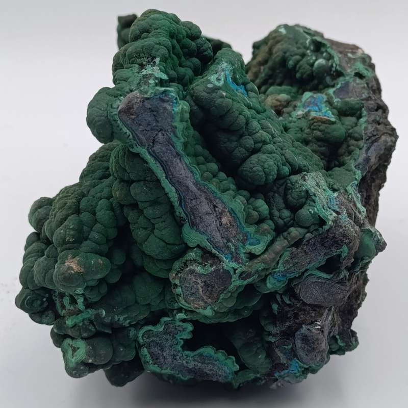 Large piece of Malachite and Azurite mineral specimen of 1,4 kg