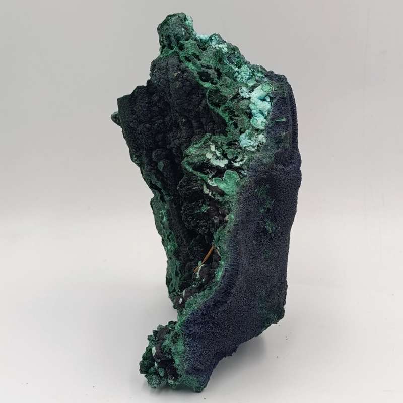 Azurite and Malachite mineral specimen of 790 grams