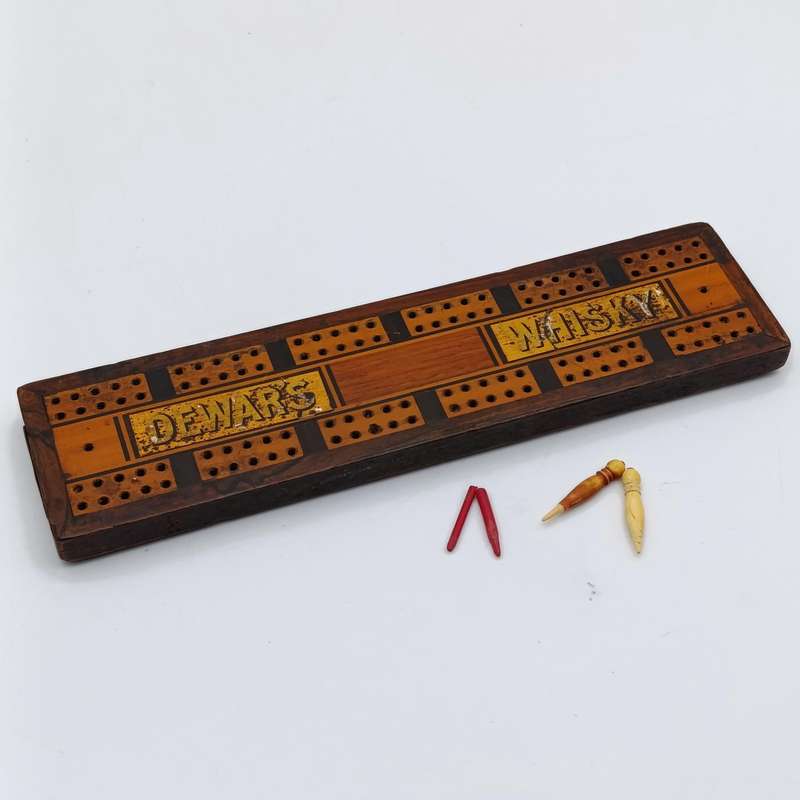 Vintage Dewar's Whiskey cribbage board game