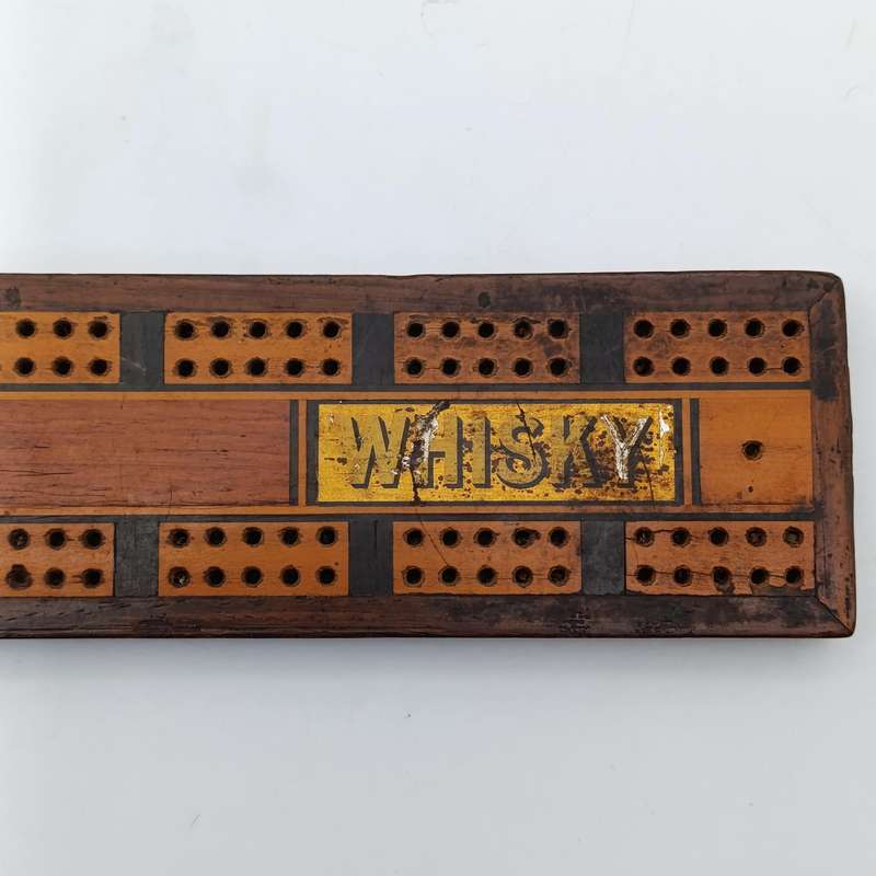 Vintage Dewar's Whiskey cribbage board game
