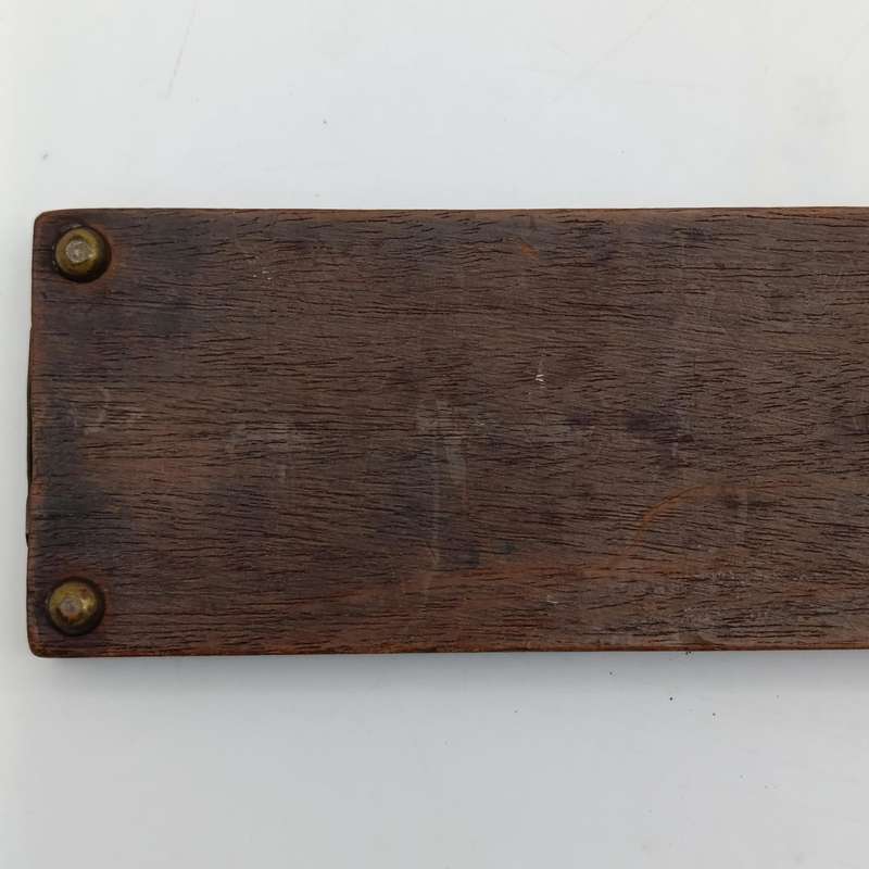 Vintage Dewar's Whiskey cribbage board game