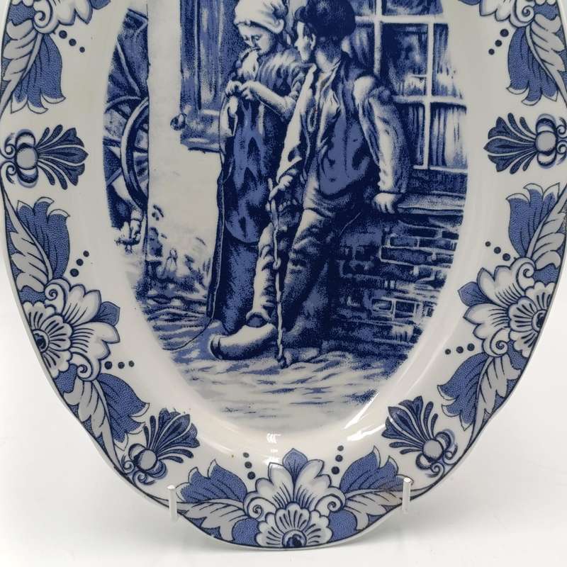 Vintage Delft Holland The Old Masters series "Young Love" oval porcelain plate
