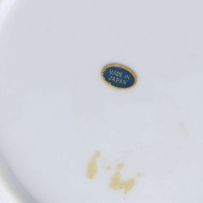 Vintage Japanese Imari porcelain plate - 16cm