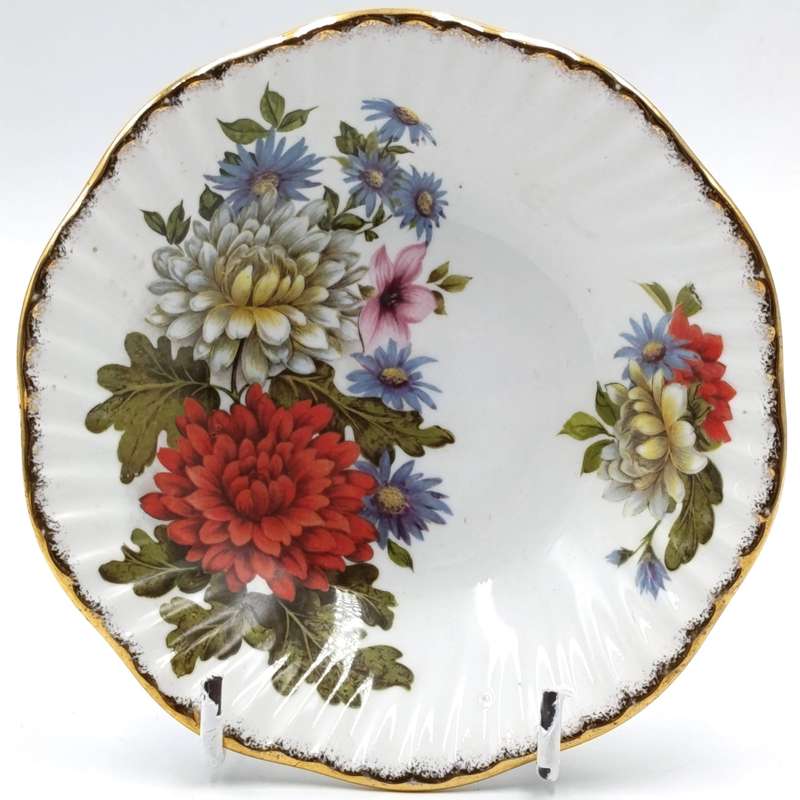 Vintage Elizabethan Staffordshire porcelain trinket bowl