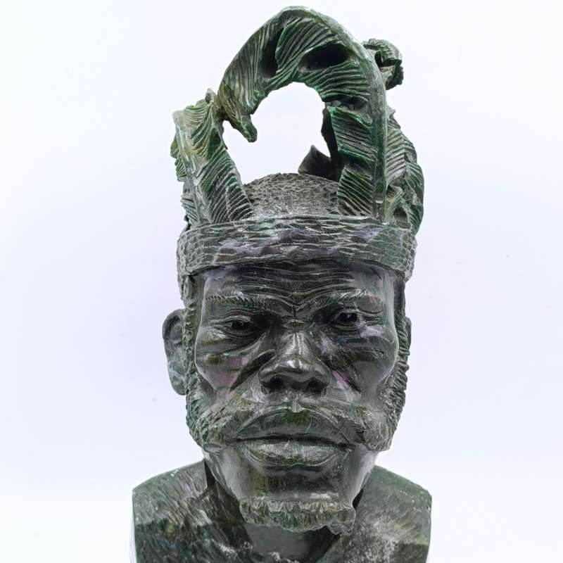 Handcarved Verdite Ndebele Chief bust sculpture - Height 32cm 