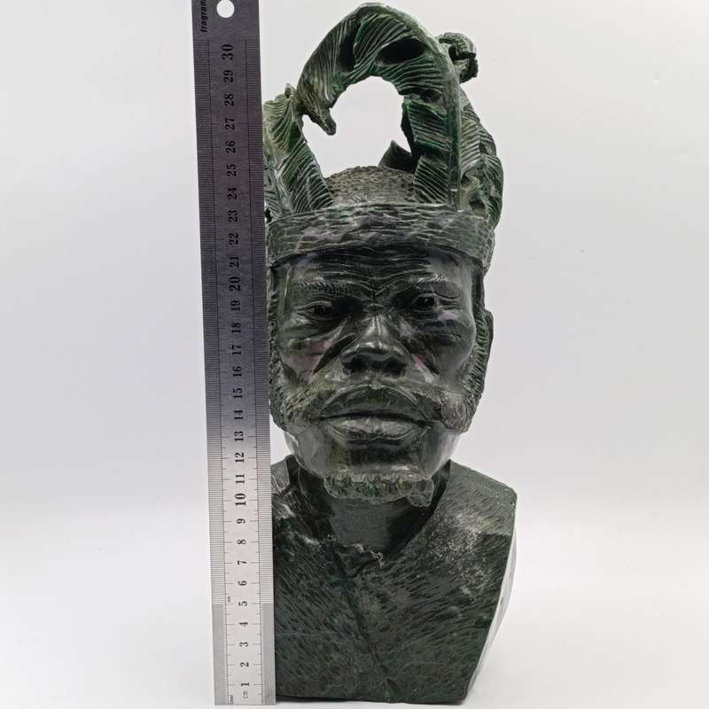 Handcarved Verdite Ndebele Chief bust sculpture - Height 32cm 