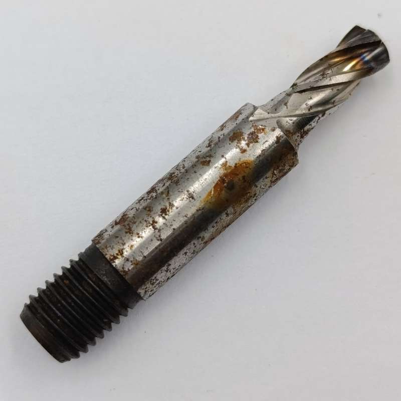 Lot of 8 End Mill bits