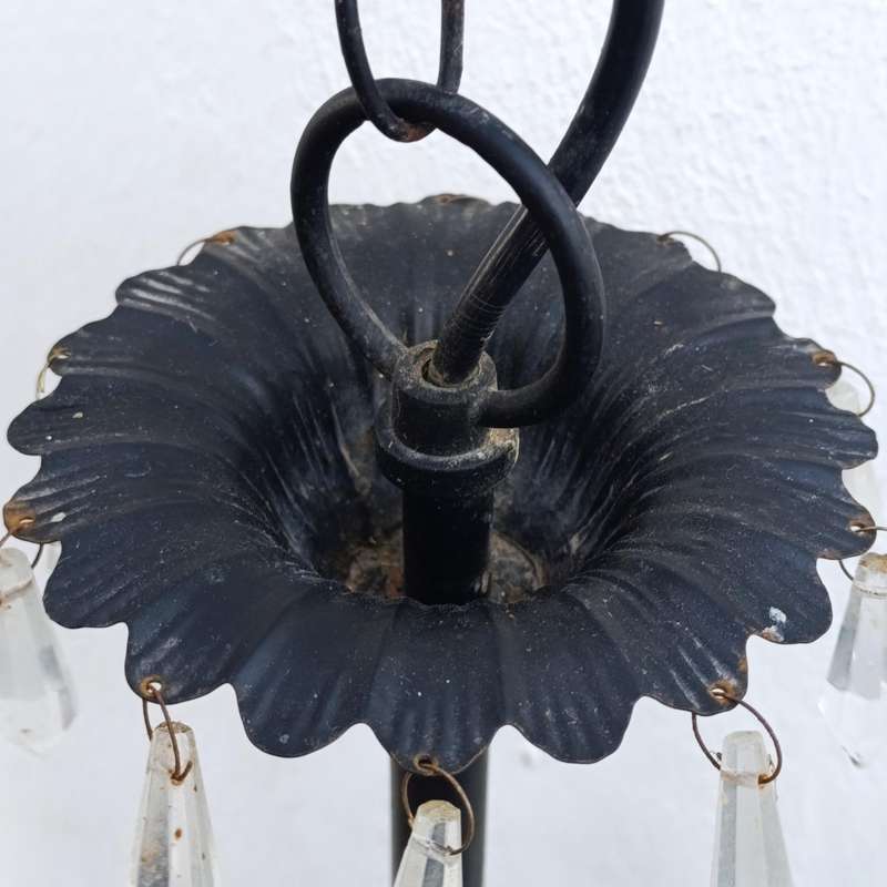 Crystal chandelier with 3 arms