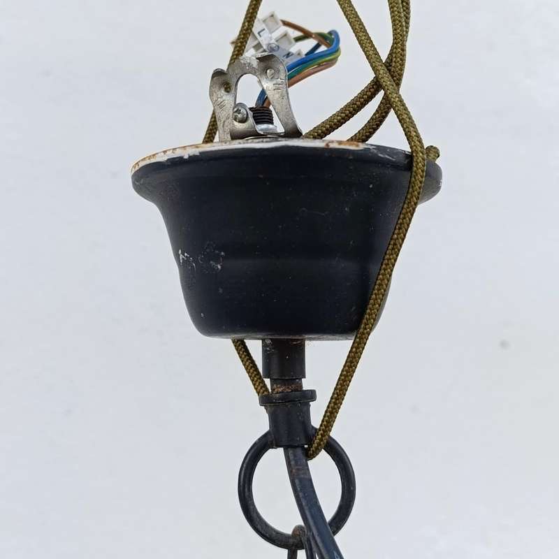 Crystal chandelier with 3 arms