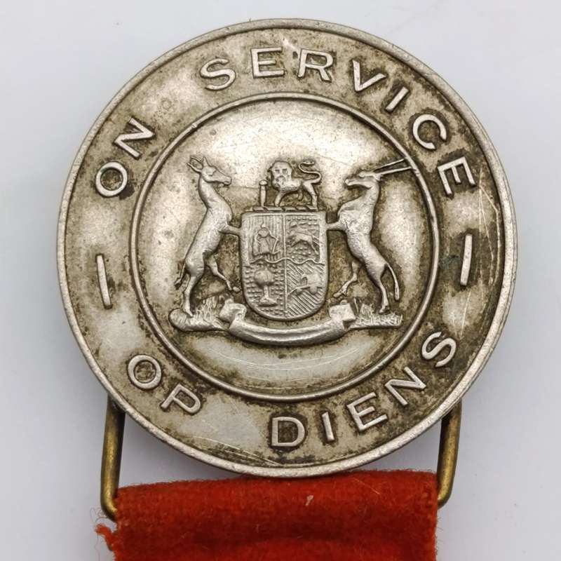 WW2 South African On Service lapel badge #37/644