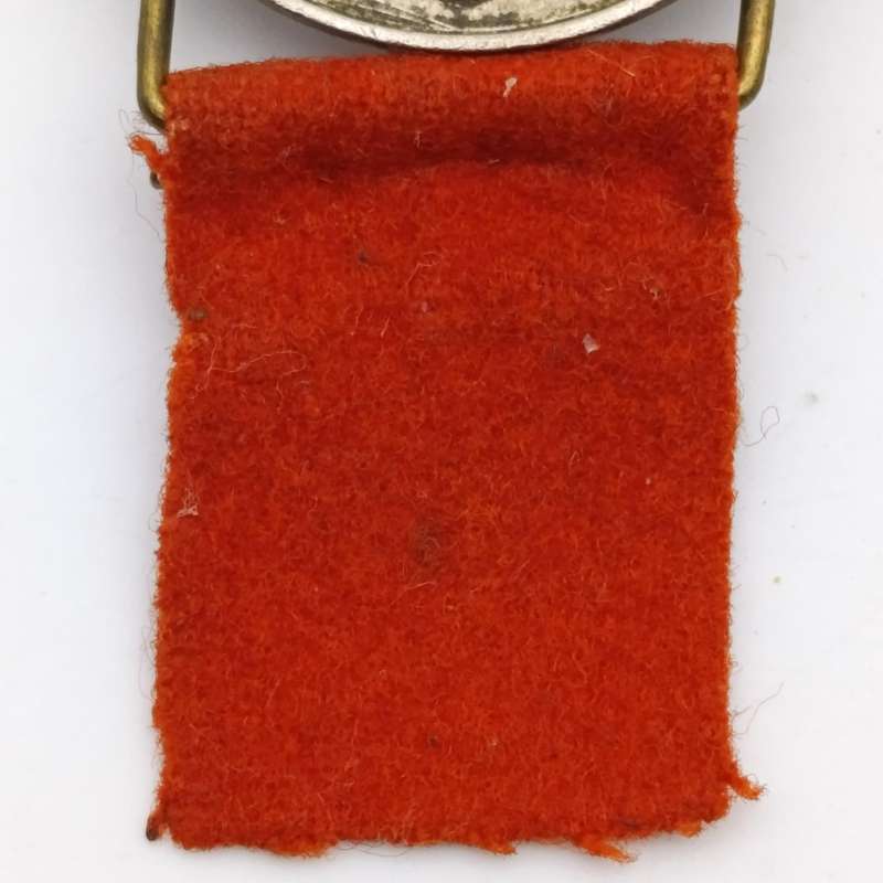 WW2 South African On Service lapel badge #37/644