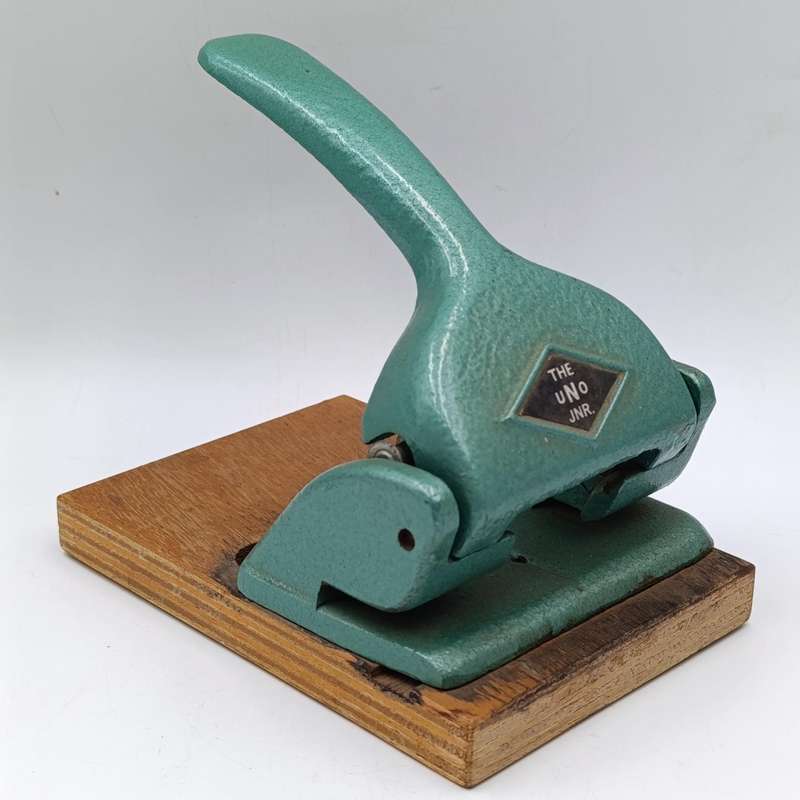 Vintage The Uno Junior double hole punch