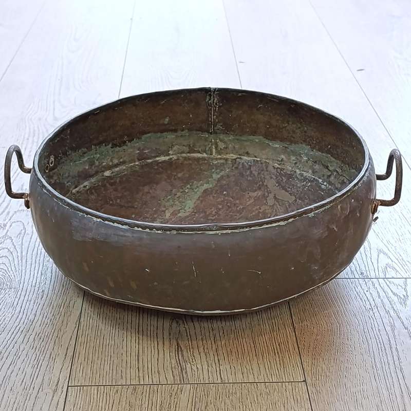 Antique copper pot -unsure of use