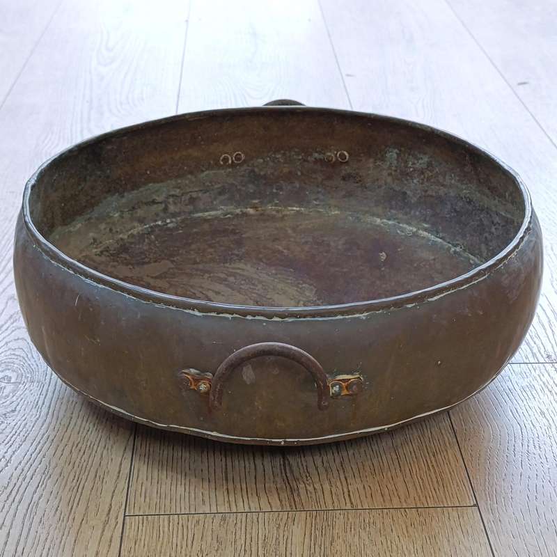 Antique copper pot -unsure of use