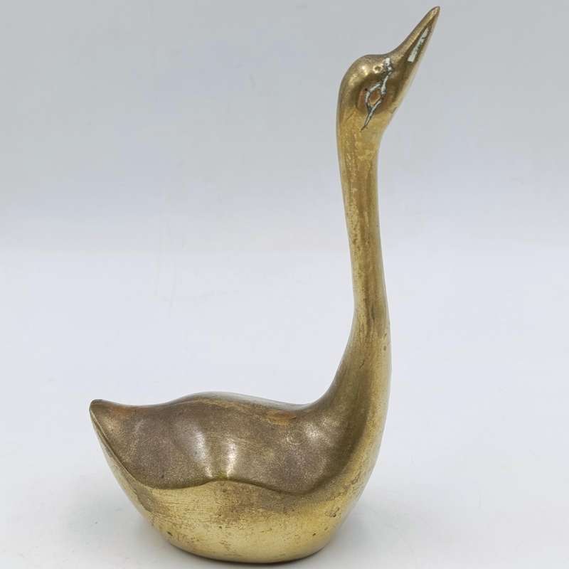 Vintage brass swan figurine - 14,5cm high